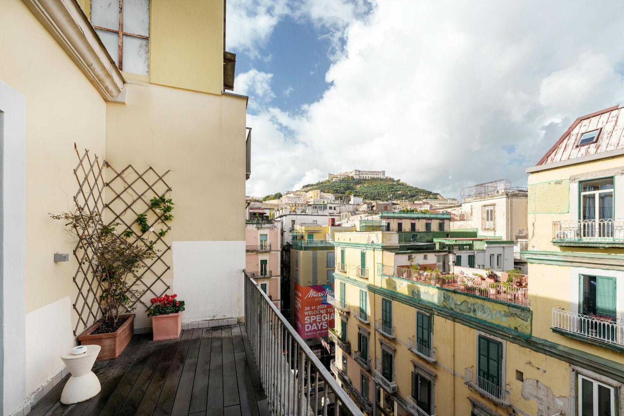 Attico Partenopeo Napoli Ngoại thất bức ảnh